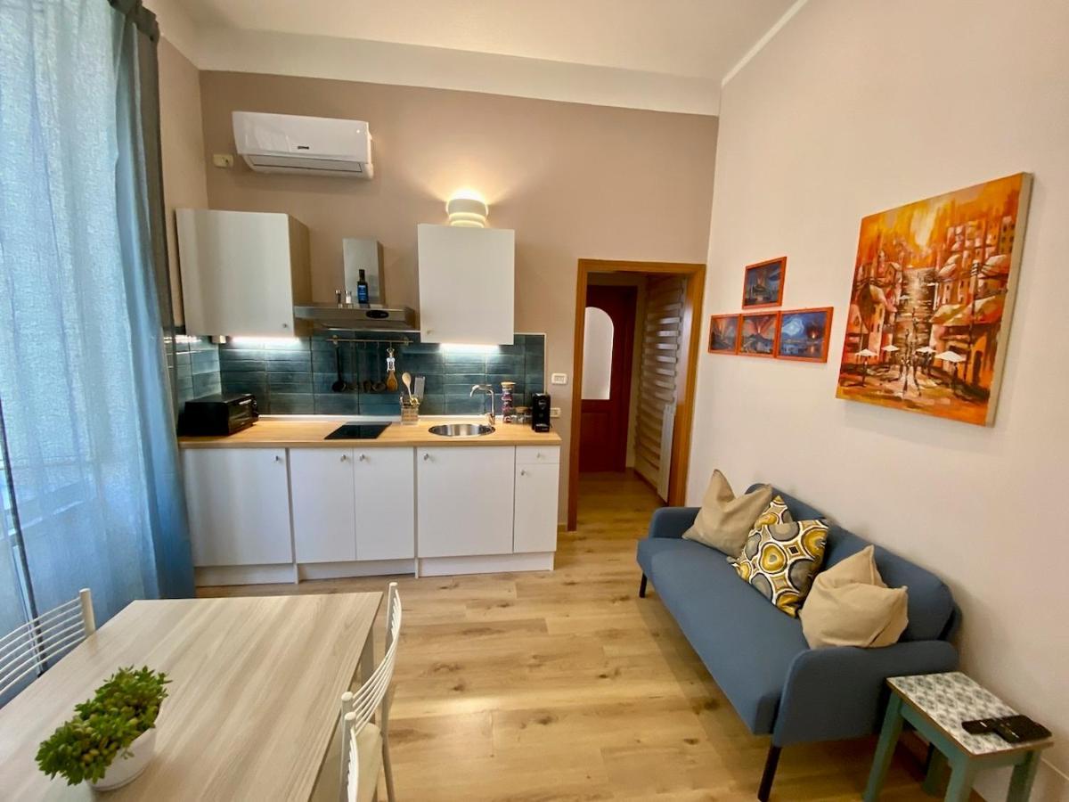 Casa Giro Daire Napoli Dış mekan fotoğraf